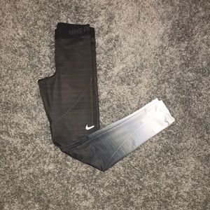 Nike Pro leggings